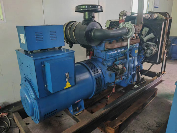 中站100kW柴油发电机组使用多级机油有哪些优缺点？